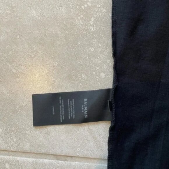 Balmain Classic Black Crewneck Tee - Picture 4 of 4